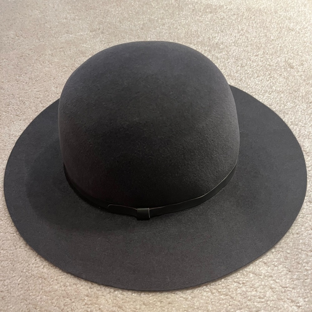 NWT Hat Attack Brimmed Hat